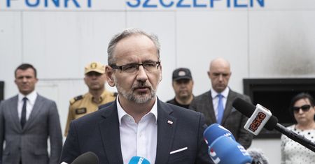 Adam Niedzielski: zaszczepieni nie mogą ponosić kosztów braku odpowiedzialności niezaszczepionych