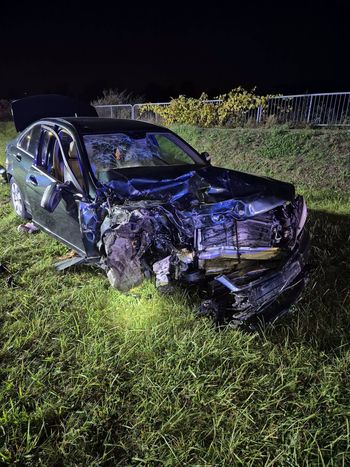 Nocny wypadek w Grudziądzu. Zderzyły się dwa samochody, aż siedem osób trafiło do szpitala