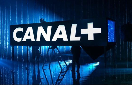 Canal+ zaczął przerywać programy reklamami