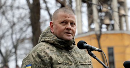 Zaginął naczelny dowódca Ukrainy? "Rosjanie to wymyślili"