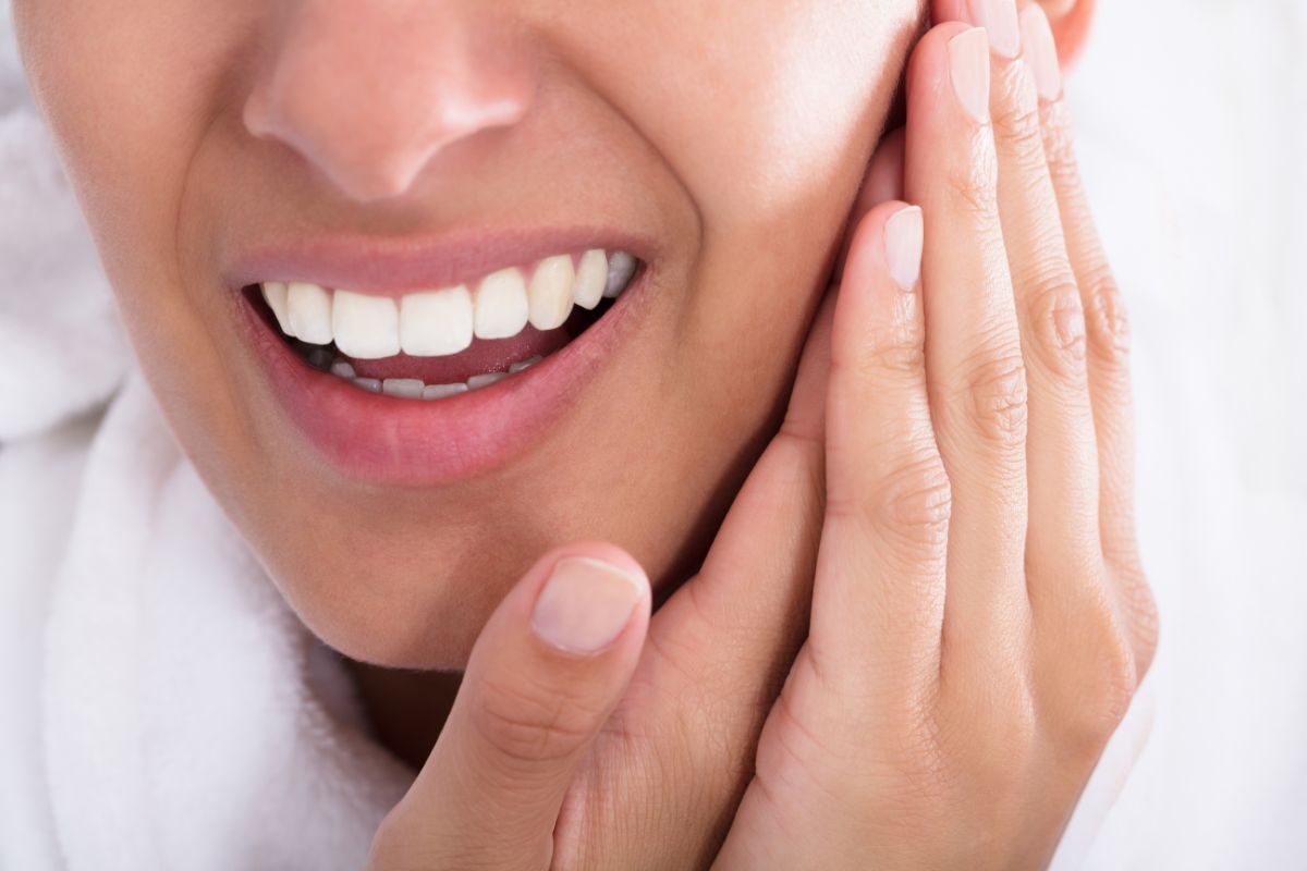 Woda z cytryną może uszkodzić zęby