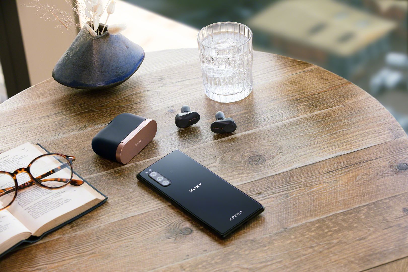 Sony Xperia 5 oficjalnie. Flagowa Xperia 1 ma mniejszego odpowiednika 4