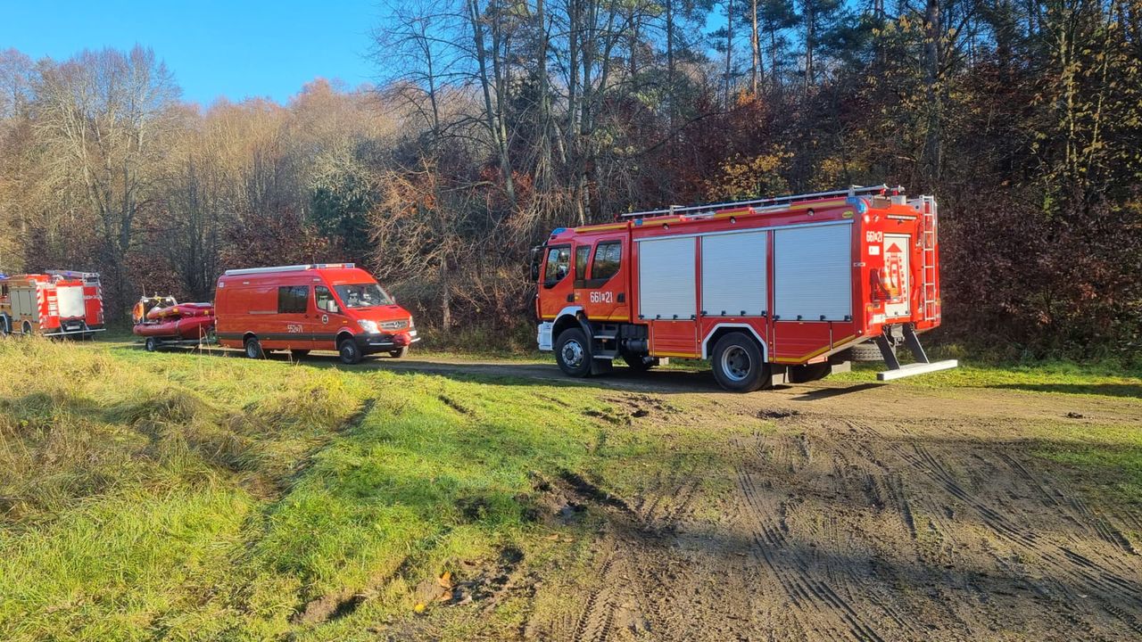Grudna: Tragedia na Gwdzie. Pod wodą zniknął 75-letni mężczyzna