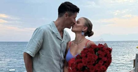 Anna i Robert Lewandowscy prężą muskuły na wakacyjnej fotce. Fani są zachwyceni: "PIĘKNIE WYGLĄDACIE"