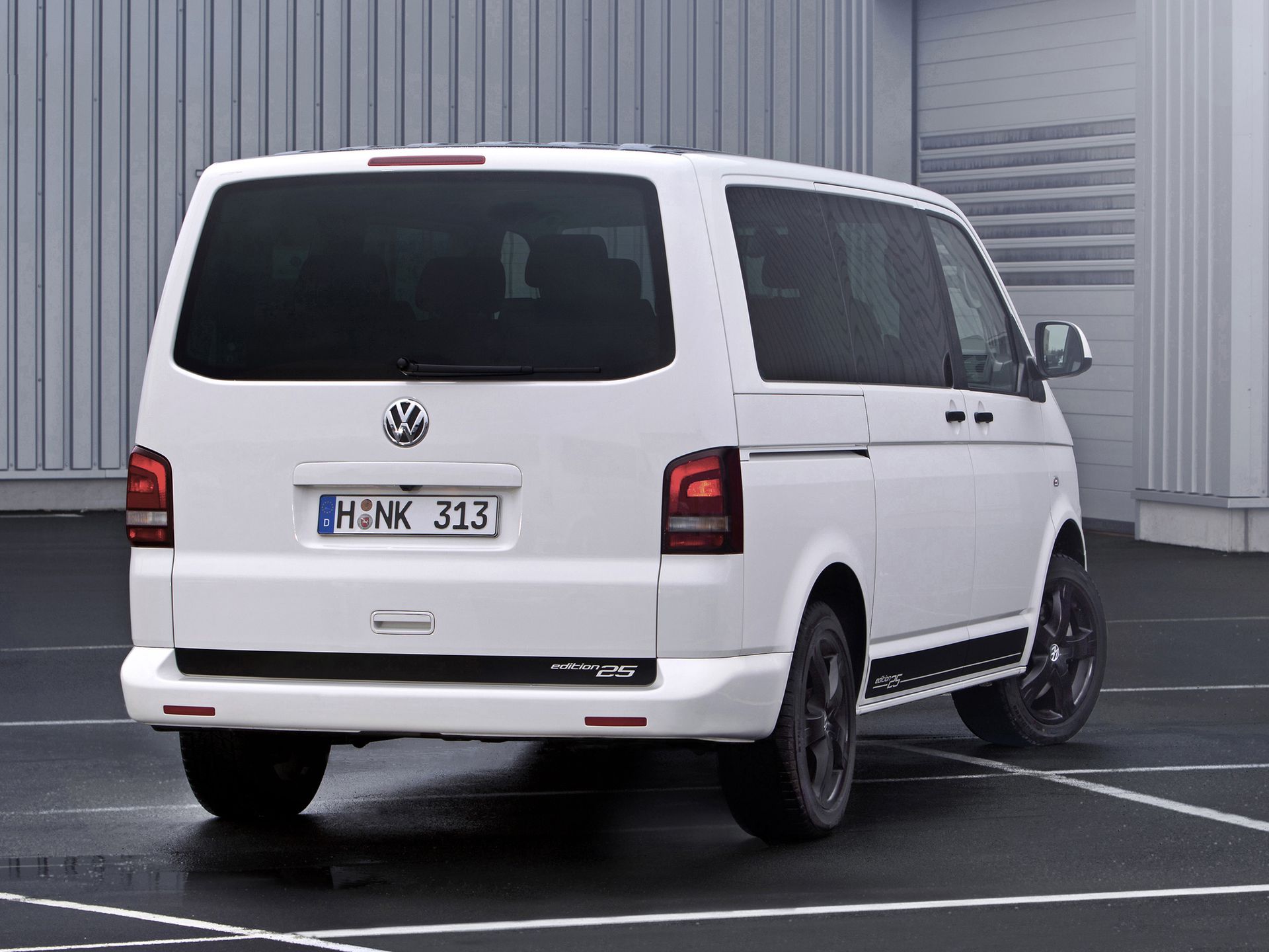Volkswagen Transporter 2