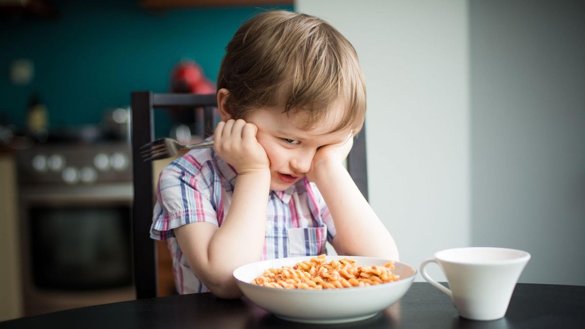 Zapalenie tarczycy Hashimoto. Zobacz, jakie są objawy u dzieci