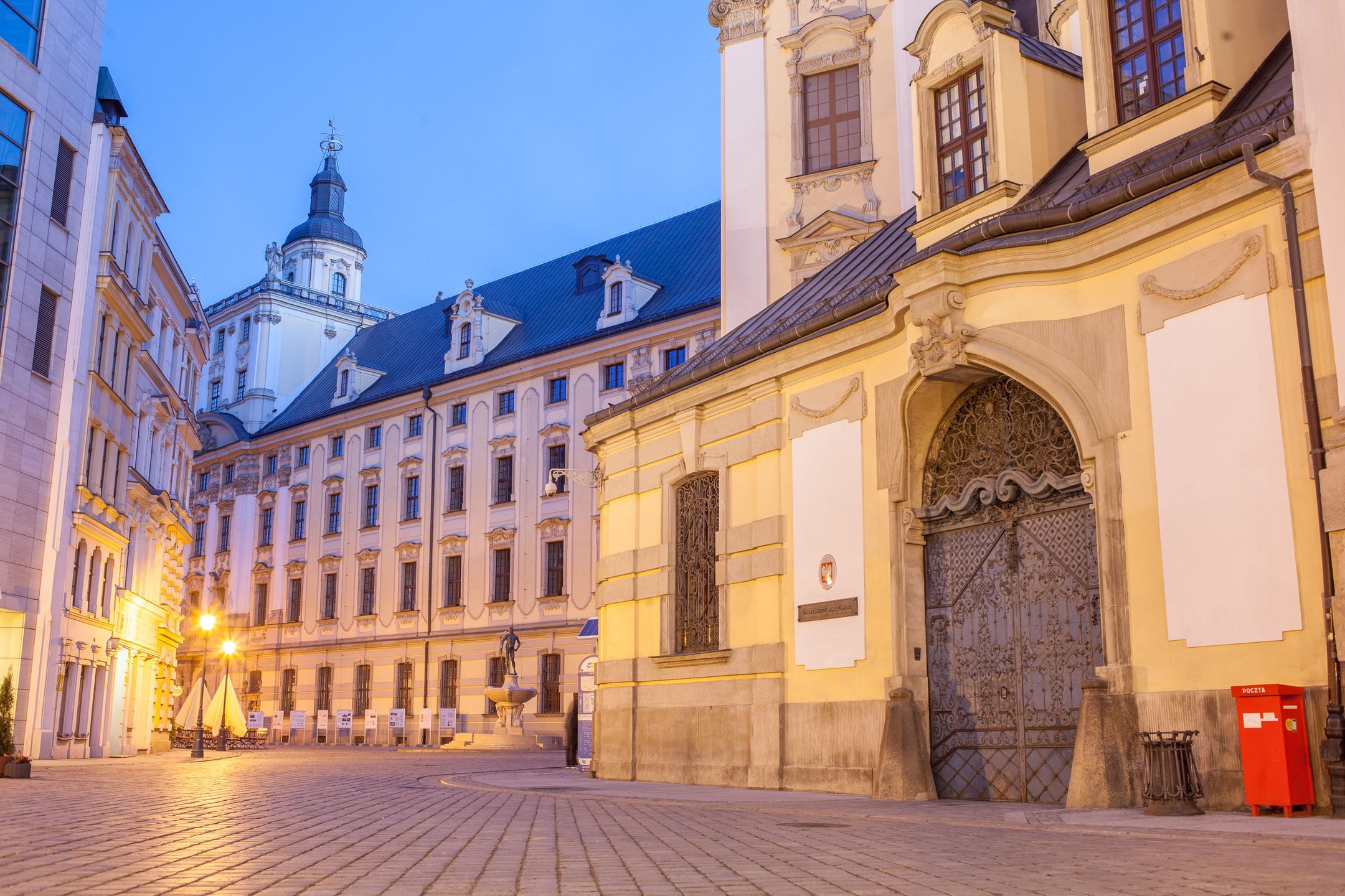 Uniwersytet Wrocławski zachwyca budynkiem