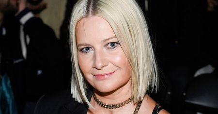 Kożuchowska wyglądała jak milion dolarów. Czerwone szpilki to wisienka na torcie
