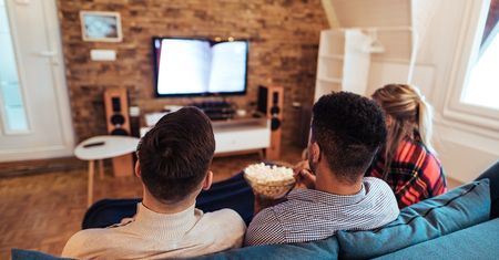 4K, Android 9.0, SMART - jaki funkcje powinien mieć nowoczesny TV?