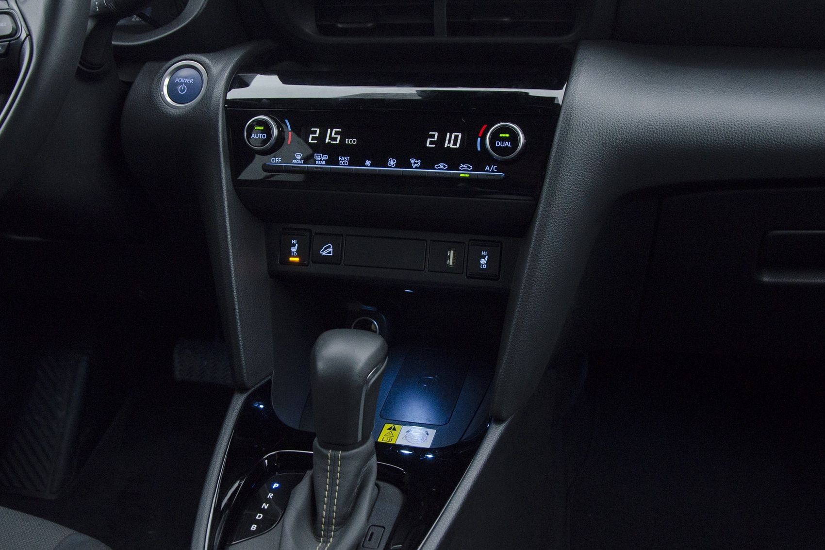 Suzuki Ignis i Toyota Yaris Cross
