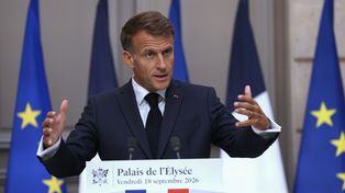 Macron ostrzega ws. Rosji. Mówił o momencie "czujności"