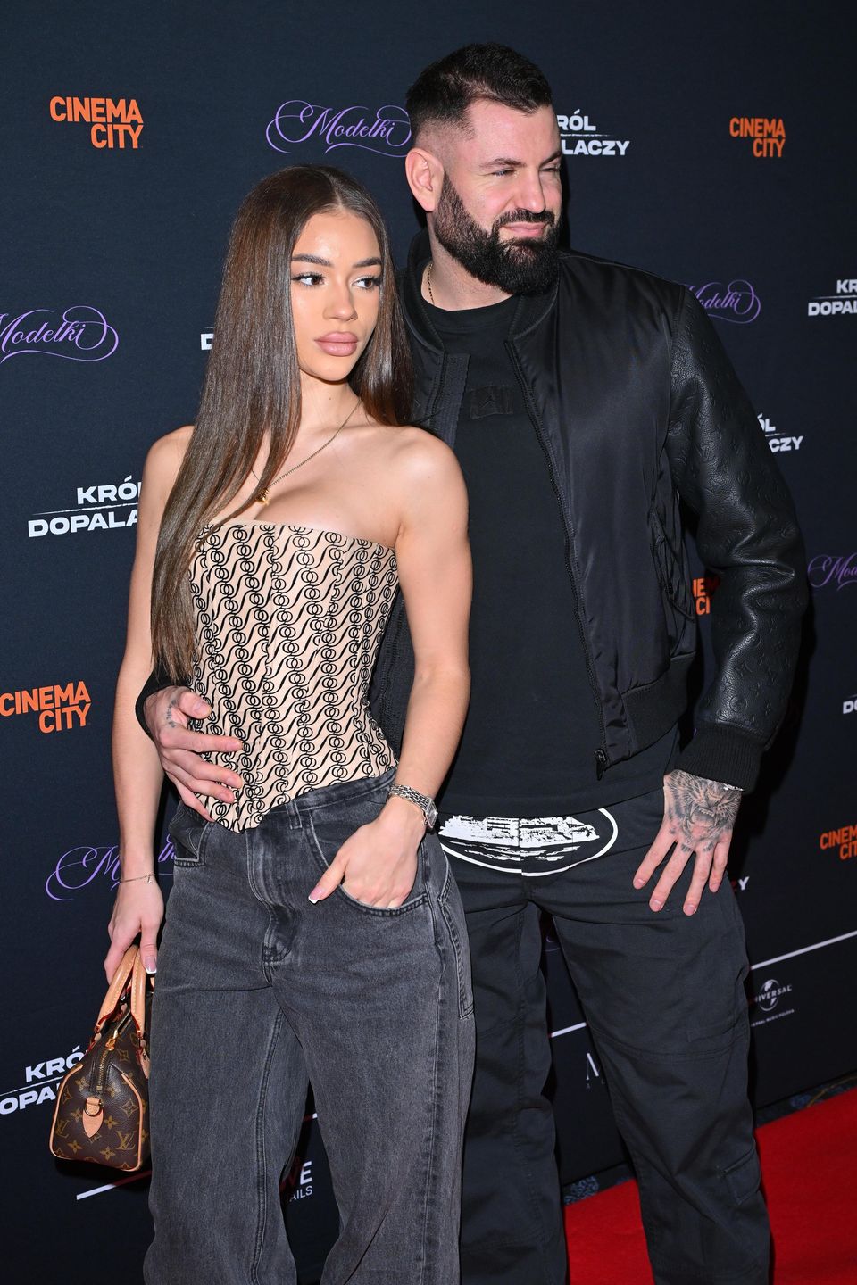 Wojtek Gola z ukochaną na ściance