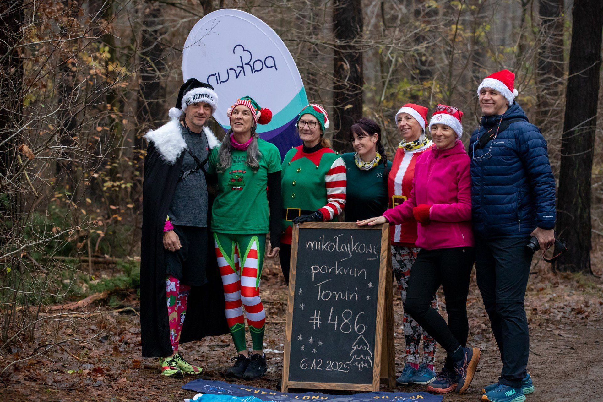 Parkrun Toruń w mikołajkowych klimatach