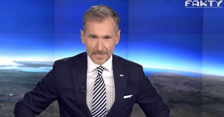 Nigdy nie żegnał się tak długo. Kraśko zaskoczył na koniec "Faktów"