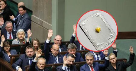 Przegłosowali pigułkę "dzień po" bez recepty. "To było poniżające"