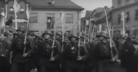Polskie pieśni wojskowe i żołnierskie. Znasz je?