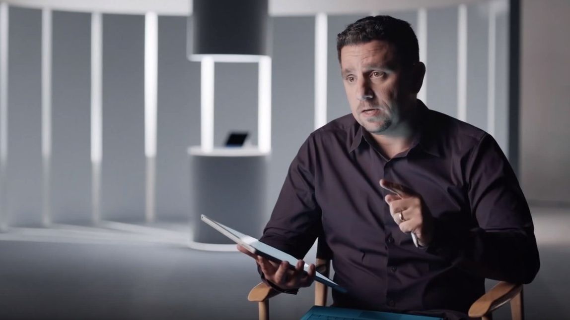 Panas Panay, szefa działu Surface w Microsofcie