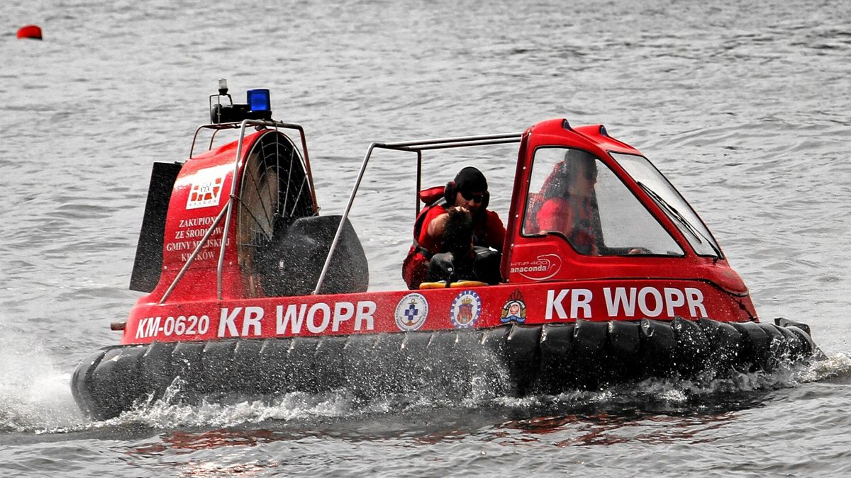 Mężczyzna zaczął tonąć. Pomogli świadkowie; zdj. poglądowe