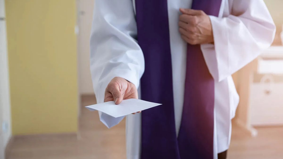 Parafianin skarży się na kolędę bez tzw. koperty