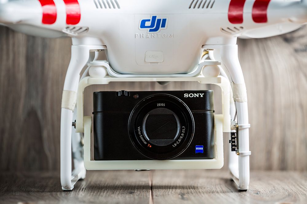 W podróż do Izraela z dronem i Sony RX100 IV. Czy ja oszalałem?