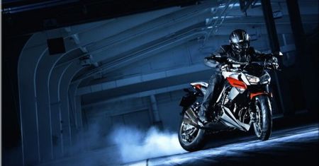 Prezentacja nowego modelu Kawasaki z1000 w salonie Marvel Gdańsk
