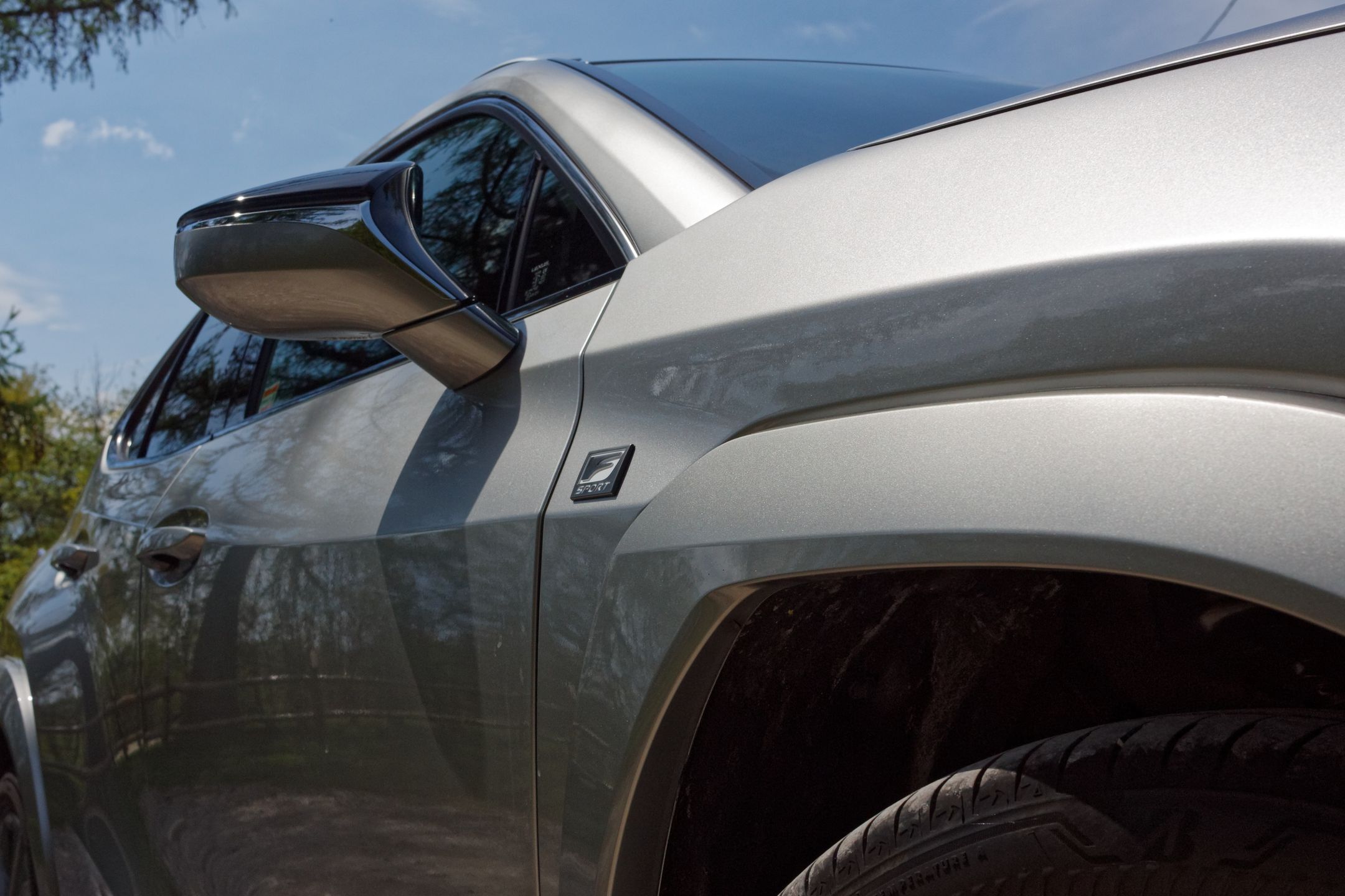 Lexus UX 250h F Sport