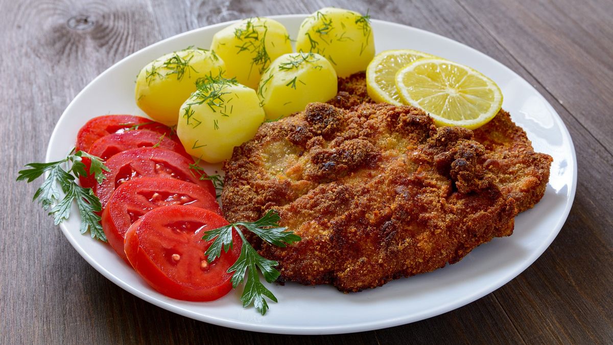 Kotlety schabowe jak z najlepszej restauracji. Przed smażeniem pamiętaj o jednym