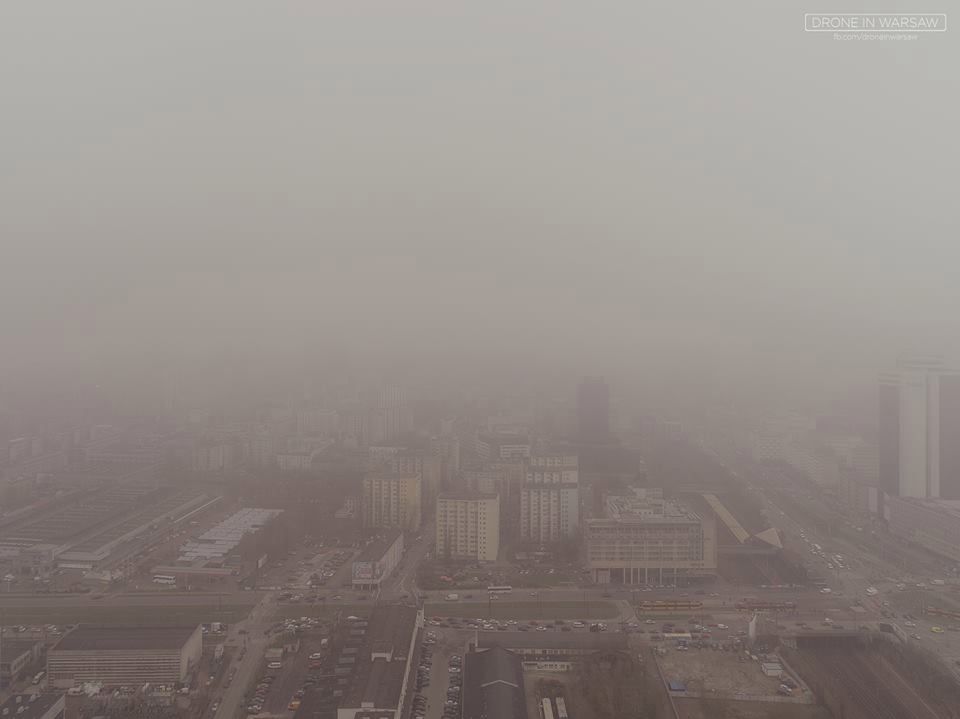 Drone in Warsaw zostało także zaangażowane do najnowszego projektu amerykańskiego reżysera Jonathana L. Ramseya pod wszystko mówiącym tytułem "Smog Wars(aw)". Nagrania trwają, a premiera filmu już jesienią 2018.
