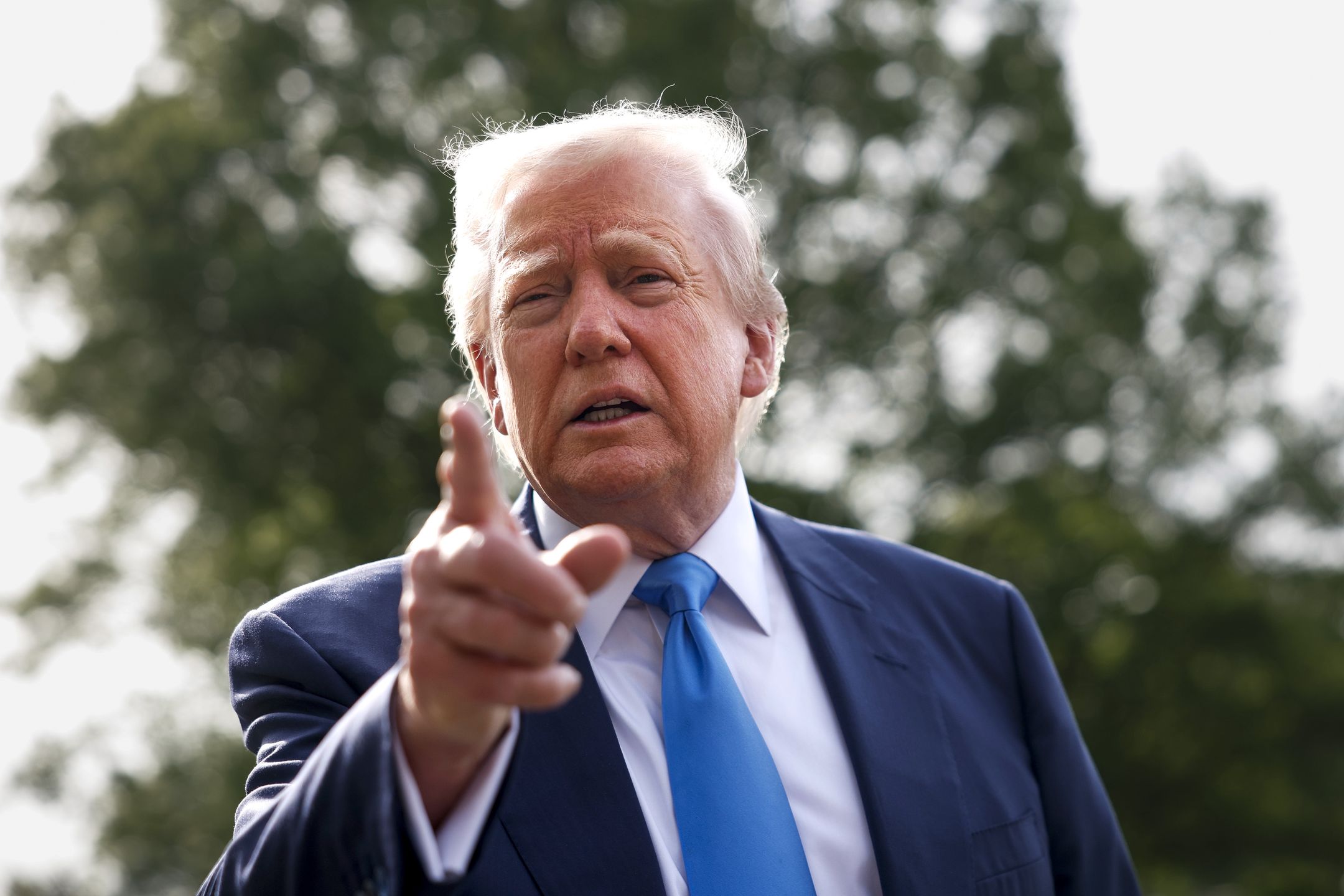 Donald Trump zabroni Amal Clooney wjazdu do USA? 