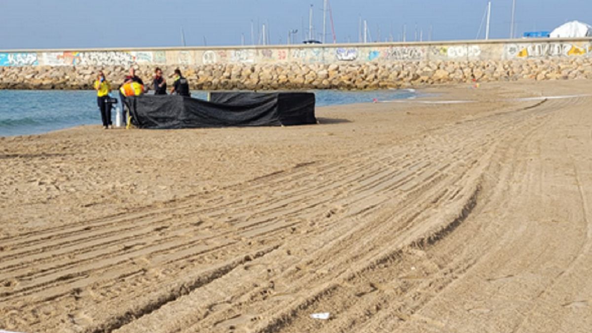 Ciało dziecka znaleziono na hiszpańskiej plaży.