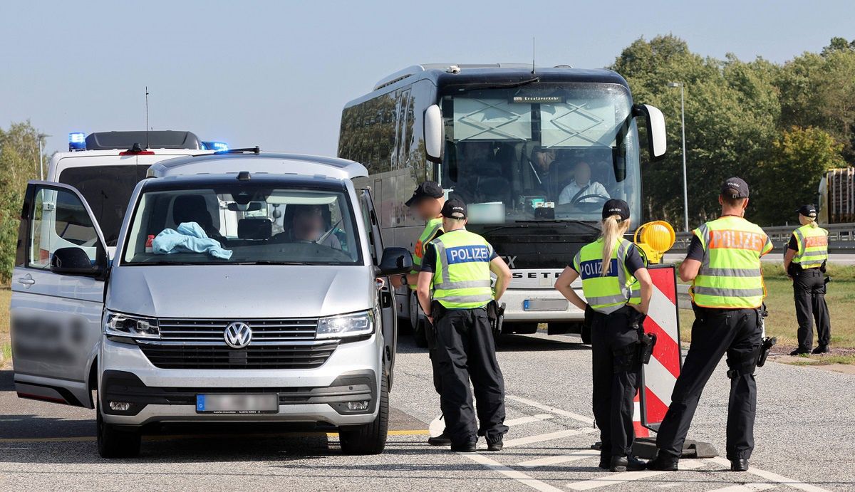 Szukają kierowców do pracy. Policja ostrzega. Nie dajcie się nabrać