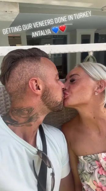 Ben ze swoją żoną z "tureckim uśmiechem"