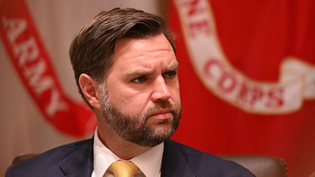 US Vice-President JD Vance attends a meeting between US President Donald Trump and Australian Prime Minister Anthony Albanese in the Cabinet Room at the White House in Washington, D.C., USA, 20 October 2025. EPA/LUKAS COCH AUSTRALIA AND NEW ZEALAND OUT Dostawca: PAP/EPA.