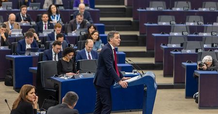 Kolejny kraj przyłącza się do walki z Huti. Wyśle okręt wojenny