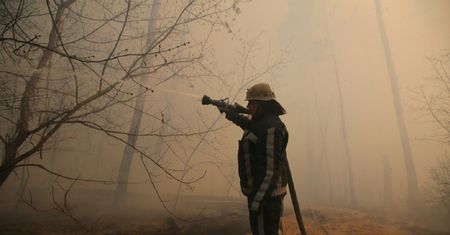 Pożar w Czarnobylu. Państwowa Agencja Atomistyki apeluje do Polaków