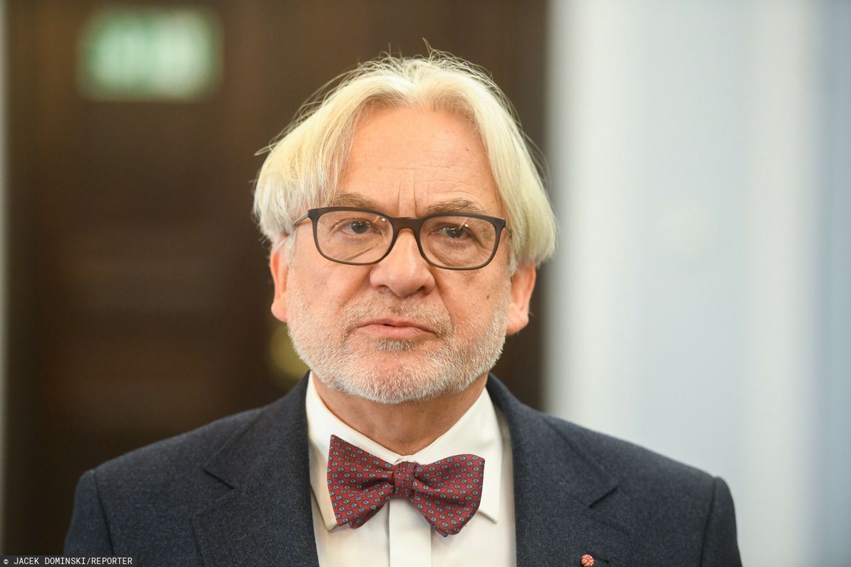 Wojciech Maksymowicz w środę odniósł się do zarzutów rzecznika MZ