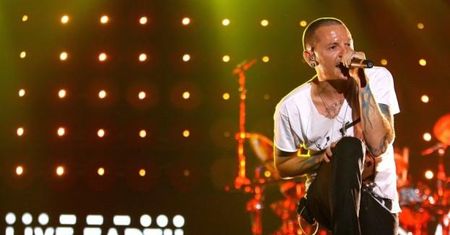 Lider Linkin Park powiesił się pod wpływem alkoholu i ecstasy! Są wyniki sekcji