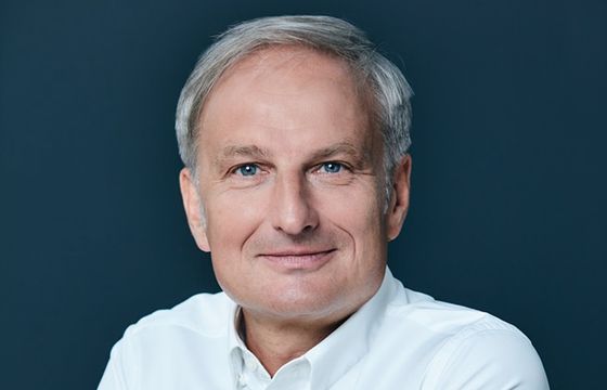 Mniej pracowników, zysk mocno w górę. Tyle zarobiło Wydawnictwo Bauer