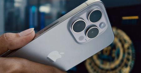 iPhone 15 oficjalnie. Jest dużo tańszy od poprzednika!