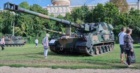 Obchody Dnia Weterana w Lublinie 2024. Piknik wojskowy z pokazem sprzętu pod Zamkiem. Wstęp wolny