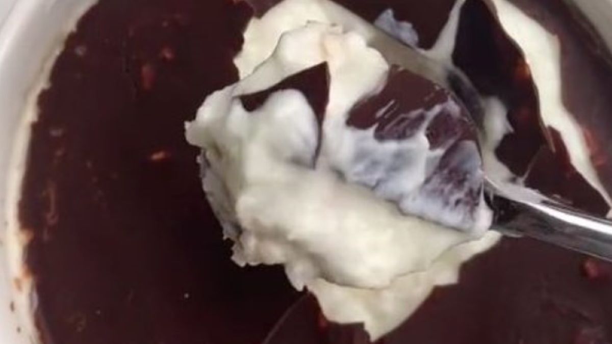 Przepis na owsiankę bounty. Będziesz pod wrażeniem, jak pysznie smakuje 