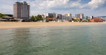 Wakacje 2020. Bułgaria. Puste hotele, odwołane czartery