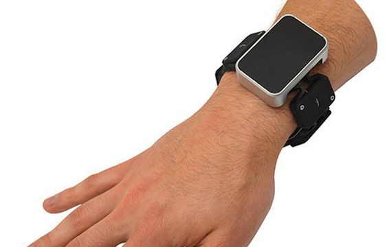 Facebook szykuje Tasbi, opaskę na rękę do obsługi środowiska VR