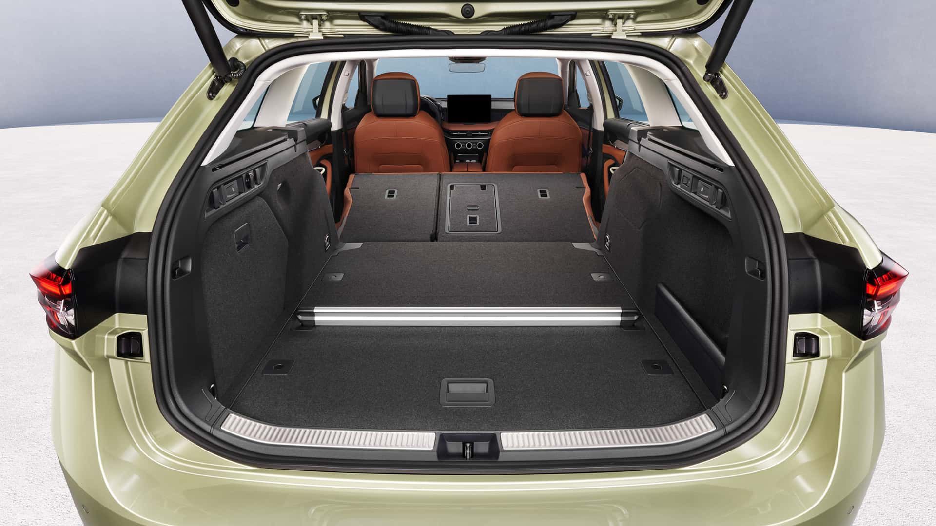 Nowa Škoda Superb