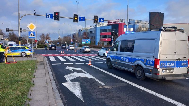 Potrącenie pieszego pieszy wypadek policja