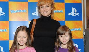 Córki Aleksandry Woźniak wyrosły. Nie przypominają znanej mamy