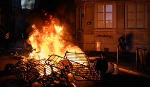 Francja w ogniu. Tysiące policjantów na ulicach, zamieszki trwają