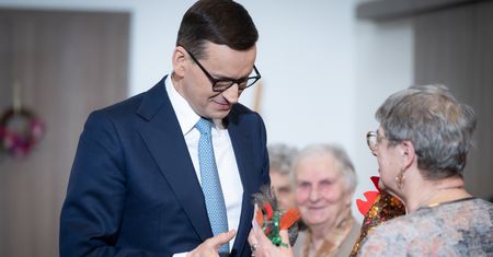 Premier pisze do emerytów. "14. emerytura to więcej niż tylko wsparcie finansowe"