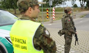 Chcieli wjechać do Polski. Zatrzymano ich na granicy. Oto powód