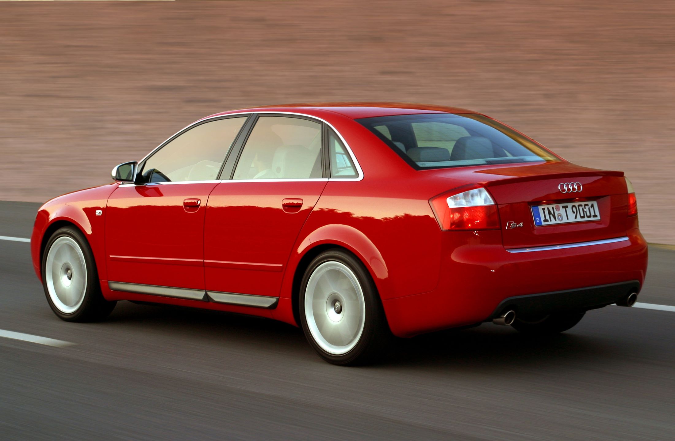 Audi S4 B6